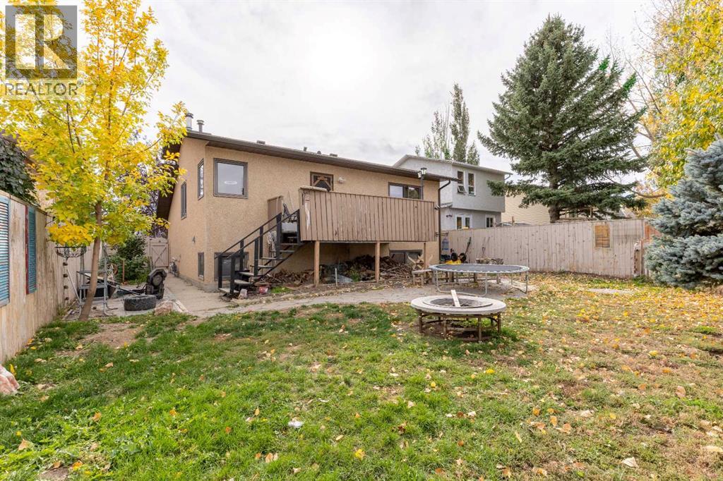 184 Lakhota Crescent W, photo 34 of 43