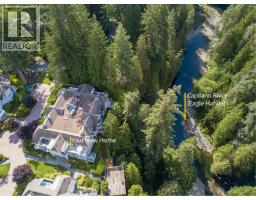 303 3373 Capilano Crescent, North Vancouver, BC V7R4W7 Photo 30