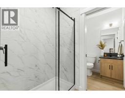 4pc Bathroom - 29 Hotchkiss Circle Se, Calgary, AB T3S0T8 Photo 10