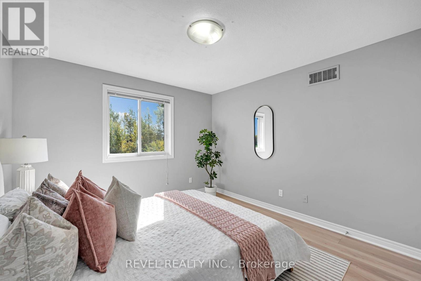 40 Yates Avenue, Cambridge, ON photo 33