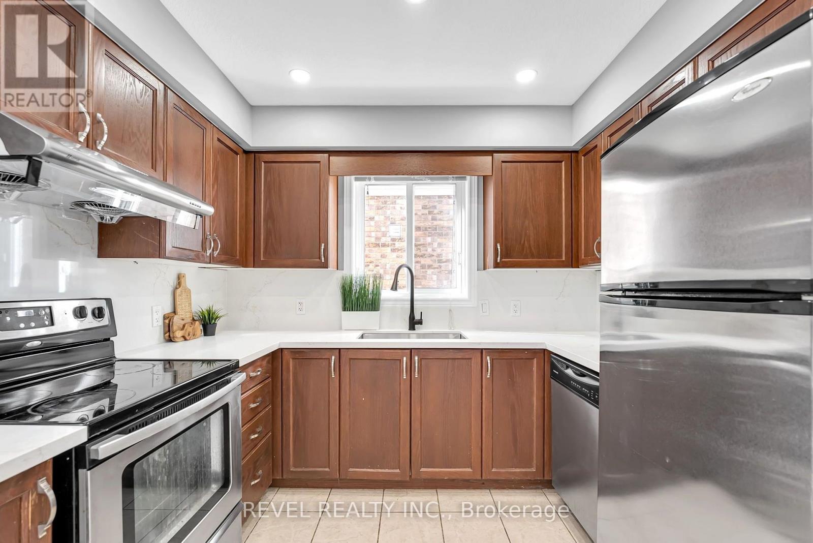 40 Yates Avenue, Cambridge, ON photo 23