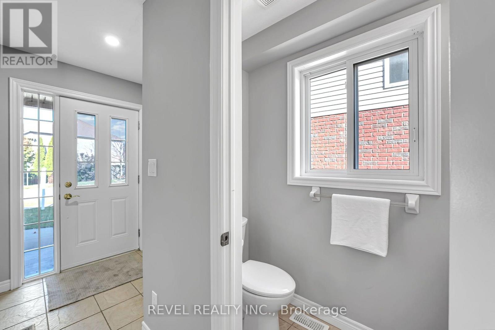 40 Yates Avenue, Cambridge, ON photo 8