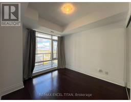607 - 111 Upper Duke Crescent, Markham, ON L6G0C8 Photo 9