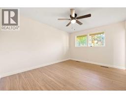 77 Selkirk Boulevard, Red Deer, AB T4N0G6 Photo 17