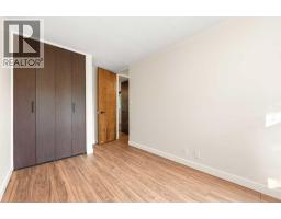 77 Selkirk Boulevard, Red Deer, AB T4N0G6 Photo 21