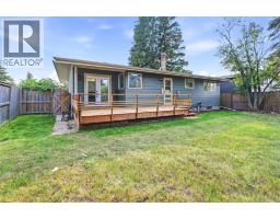 77 Selkirk Boulevard, Red Deer, AB T4N0G6 Photo 39