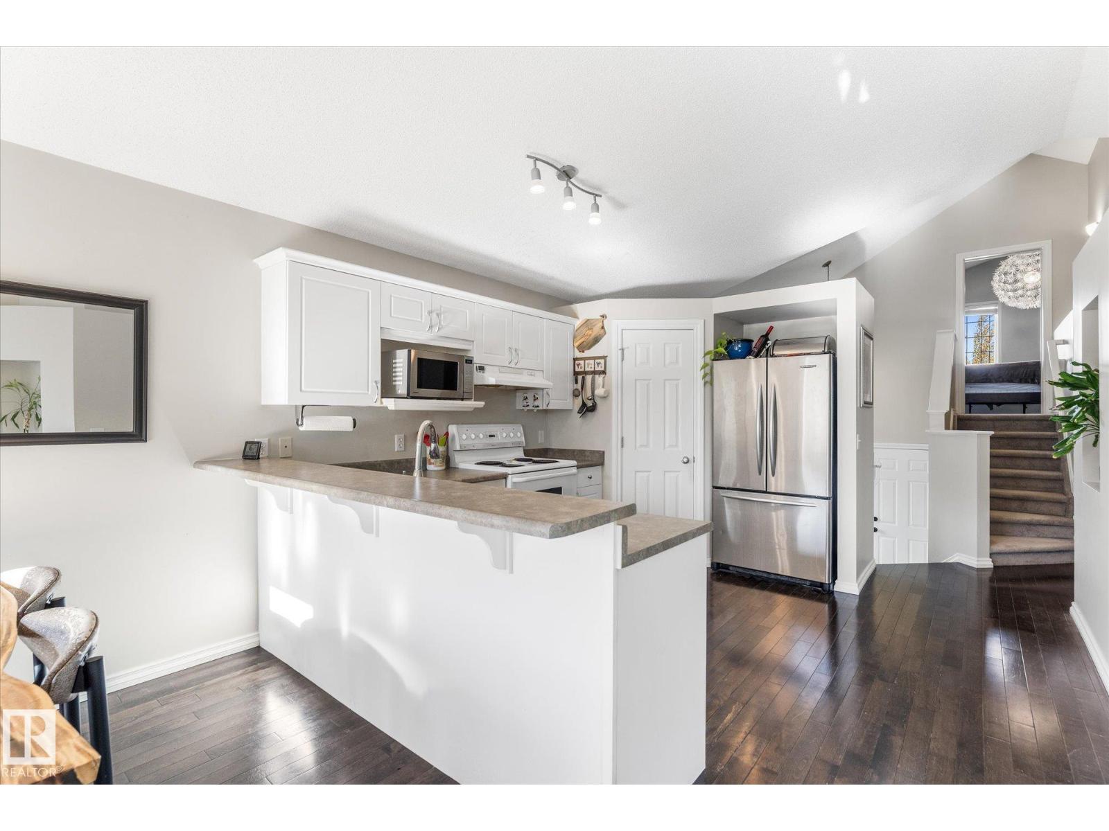 845 GRAHAM WD NW, Edmonton — photo 11