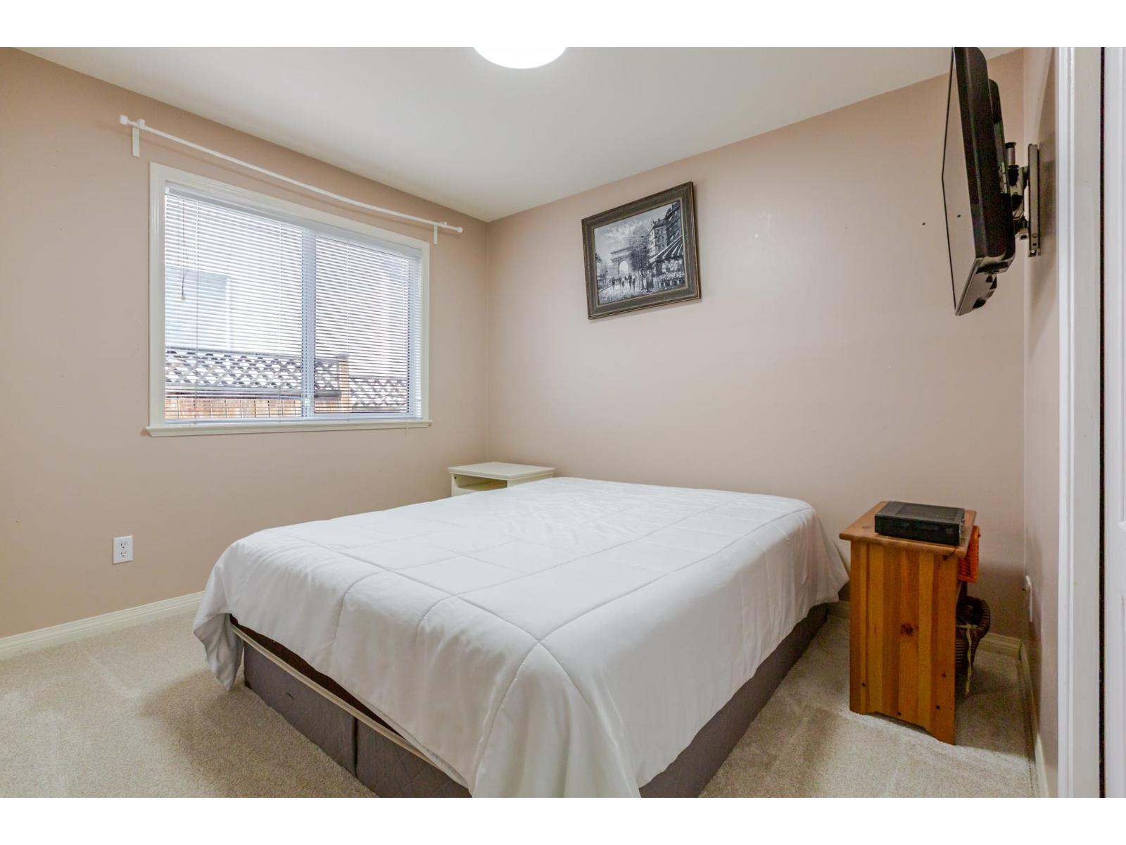 Photo of 17163 102 AVENUE 21
