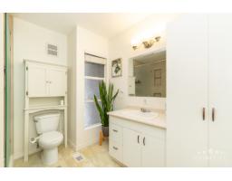 5 13755 102 Avenue, Surrey, BC V3T1N9 Photo 13