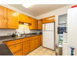 5 13755 102 Avenue, Surrey, BC V3T1N9 Photo 8