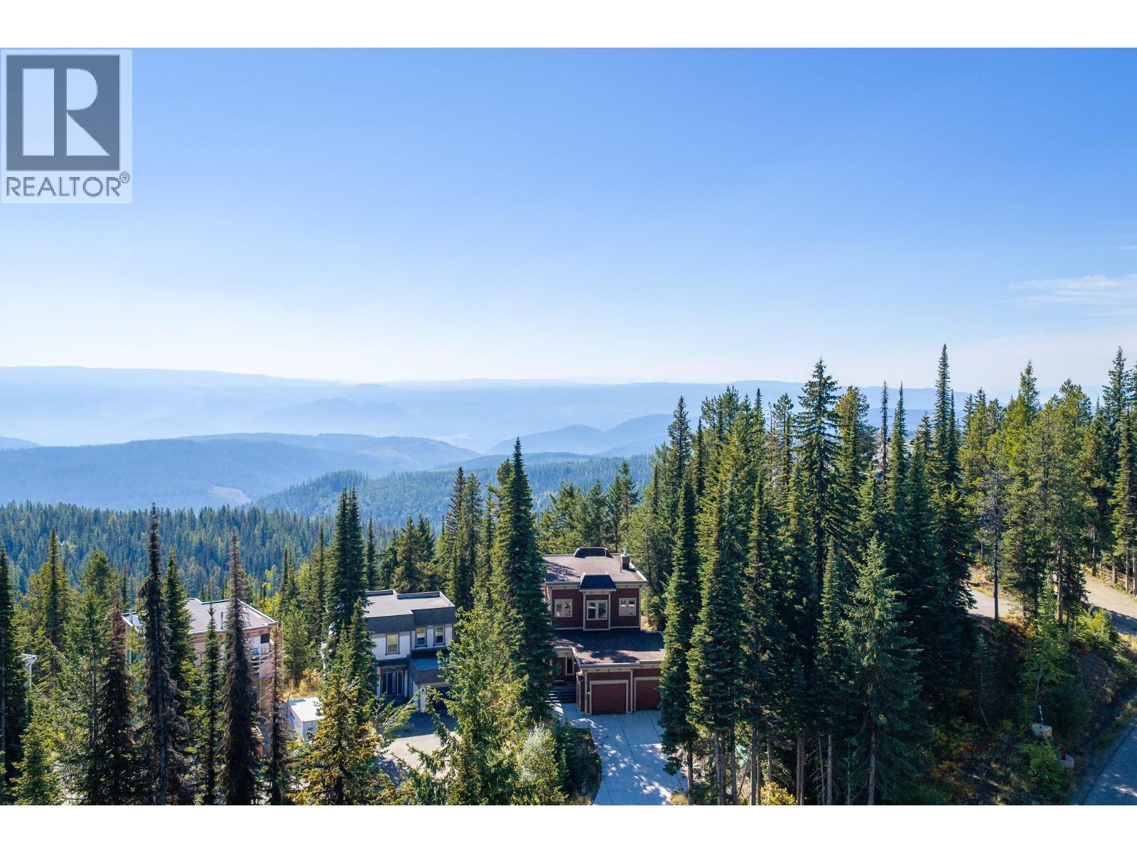 720 Monashee Court, Silver Star - Image 1