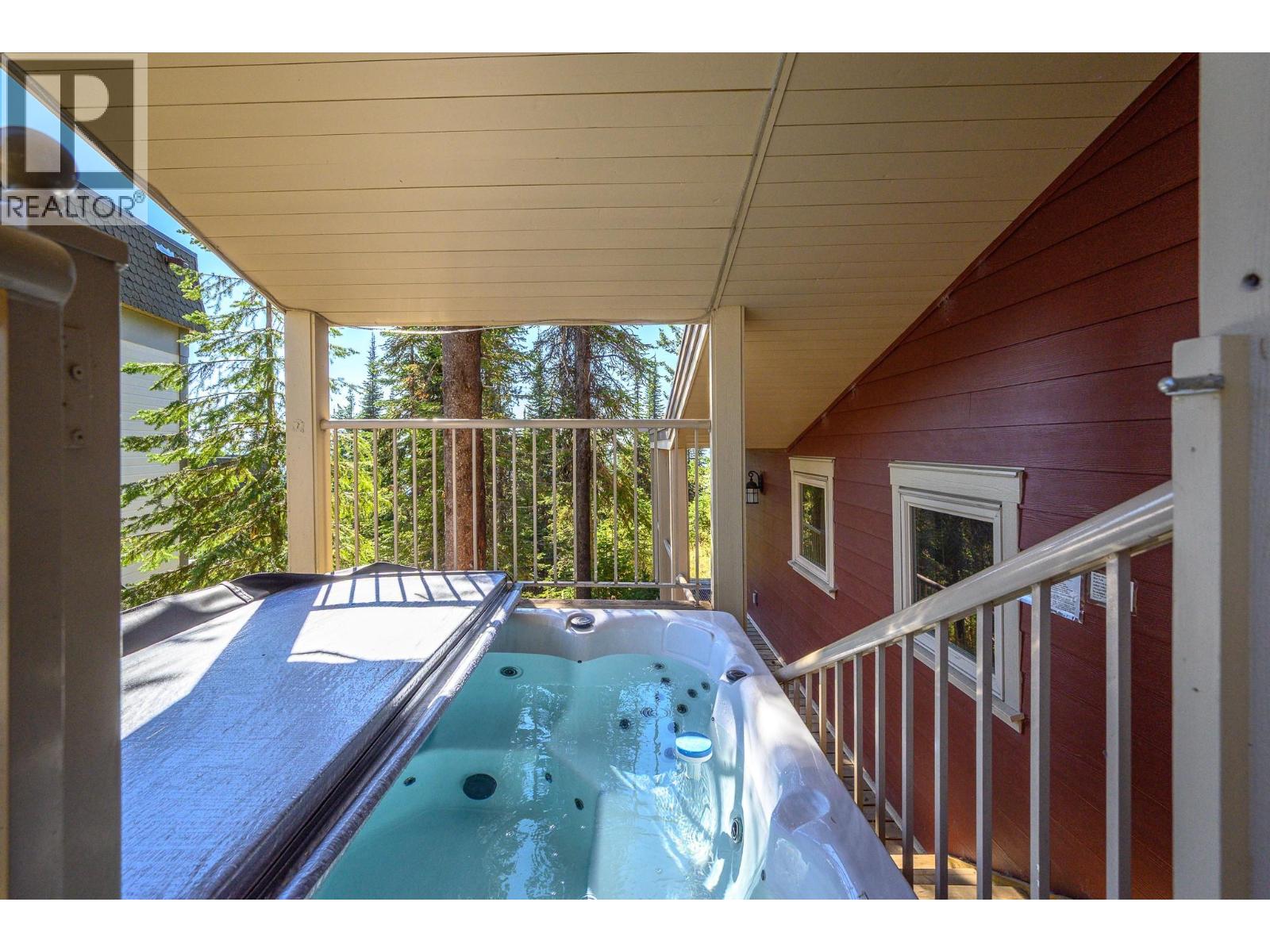 720 Monashee Court, Silver Star - Image 1