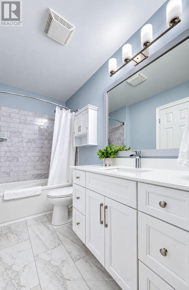 24 White Sands Court, Kitchener, ON photo 25