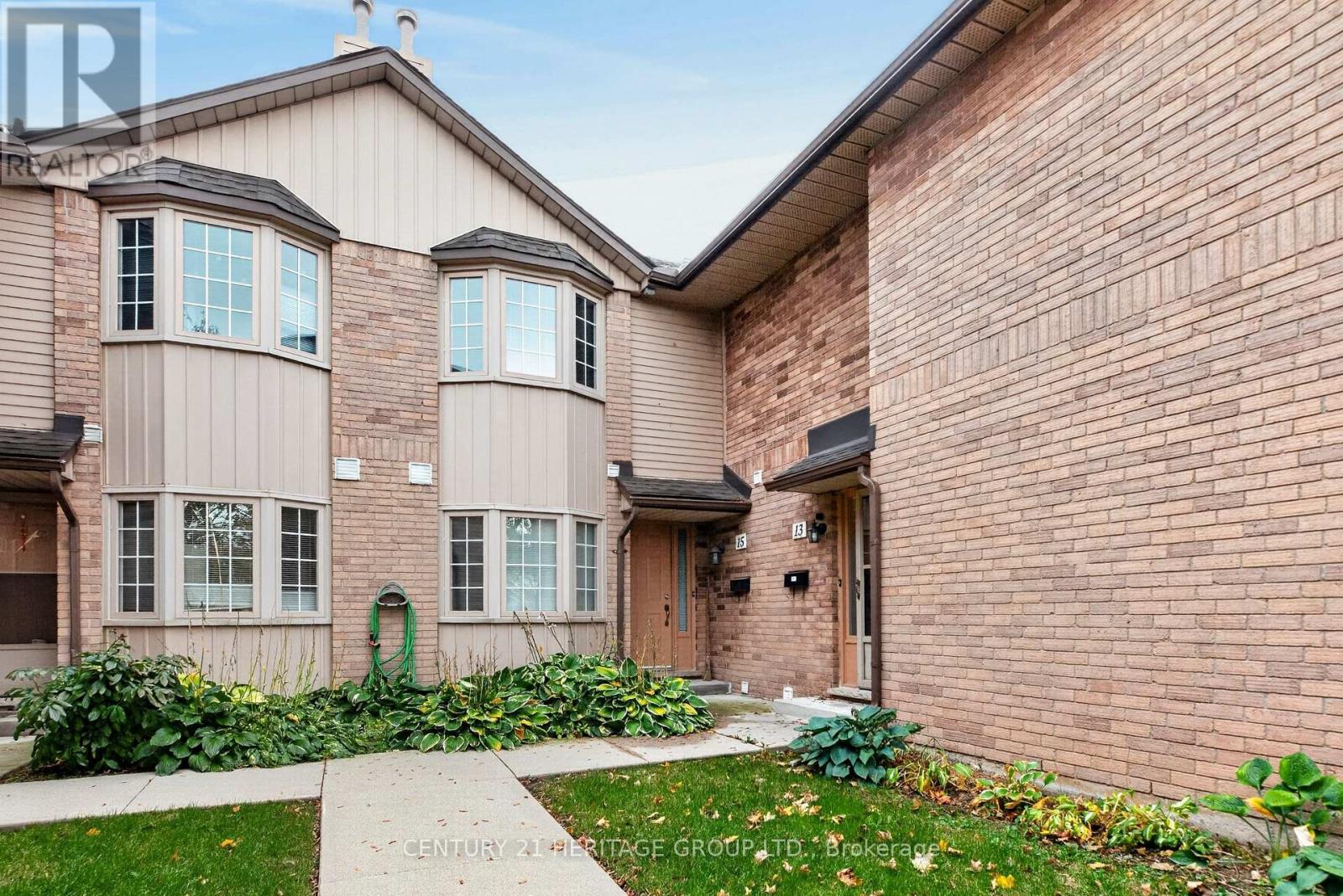 15- 38 Elora Drive, Hamilton, ON photo 2