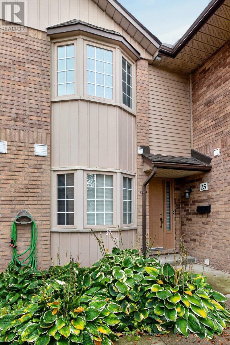 15- 38 Elora Drive, Hamilton, ON photo 3