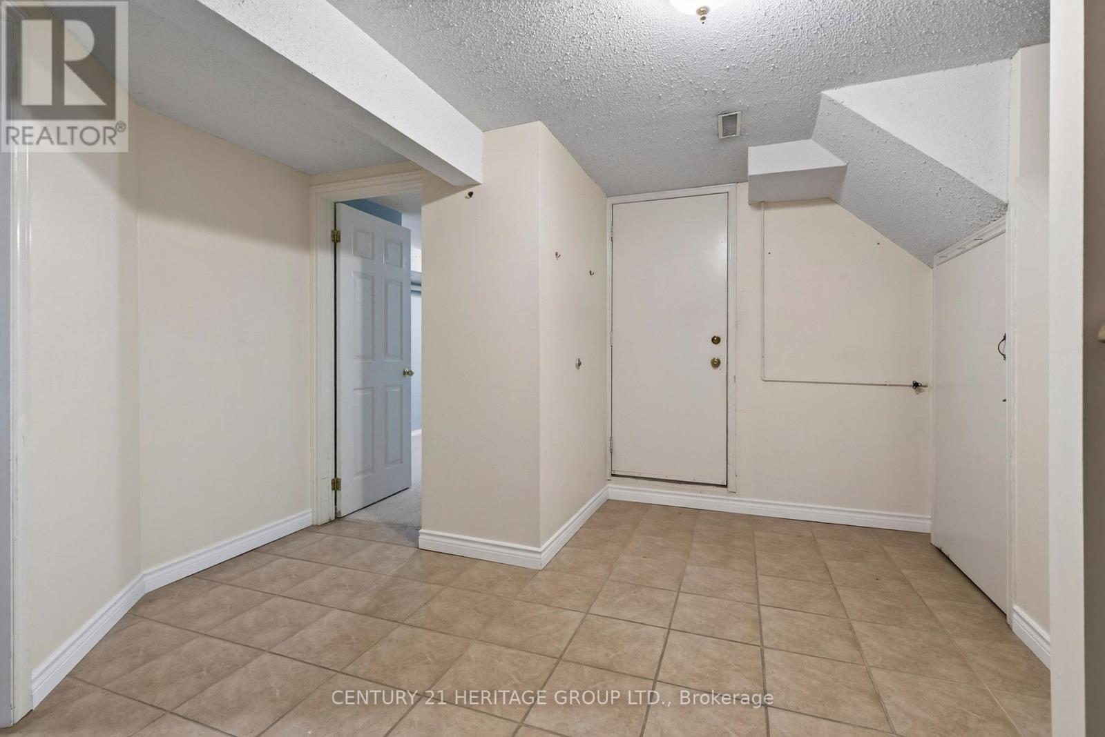 15- 38 Elora Drive, Hamilton, ON photo 39