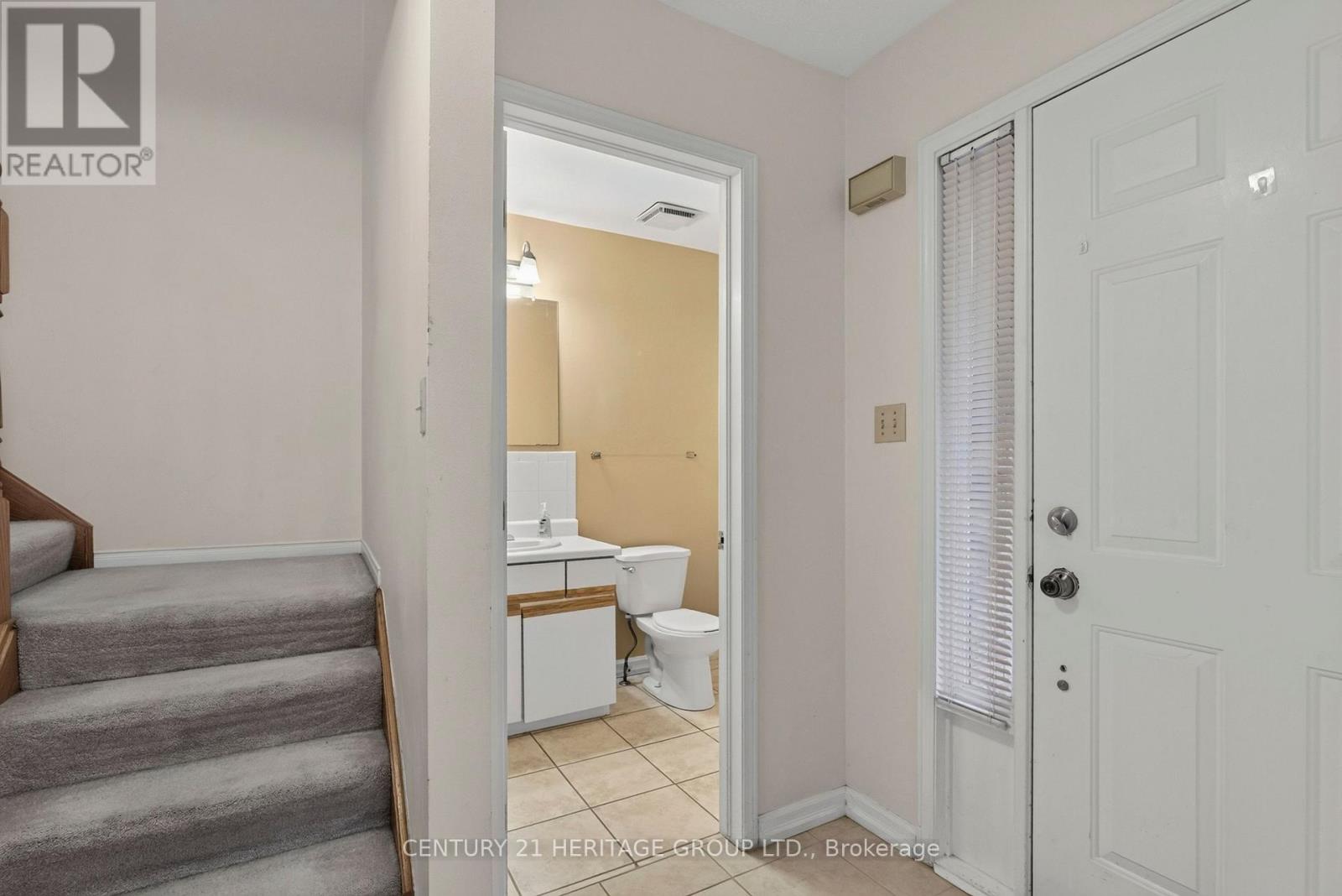 15- 38 Elora Drive, Hamilton, ON photo 6