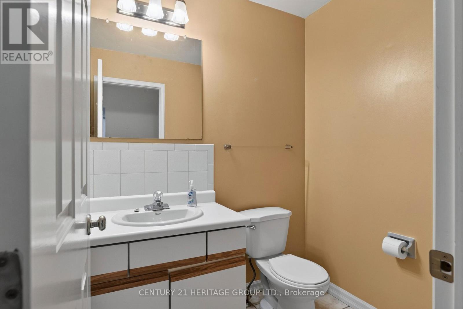 15- 38 Elora Drive, Hamilton, ON photo 8
