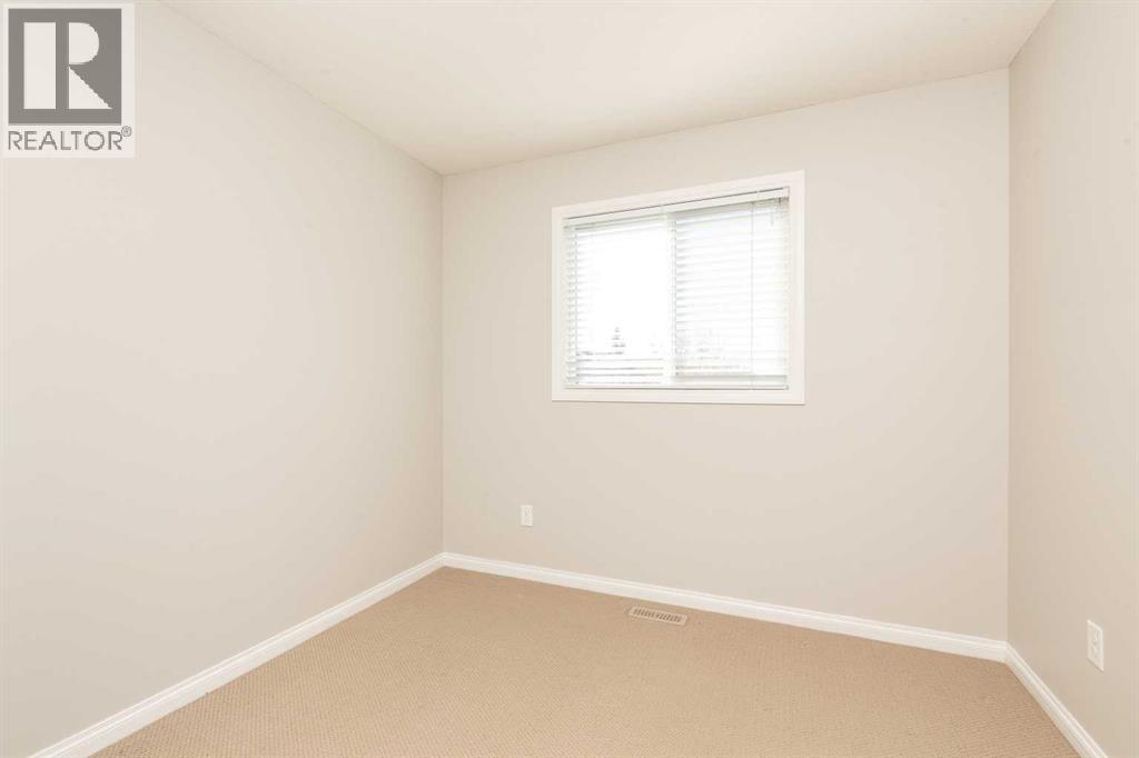 610 Silkstone Point W, Lethbridge — photo 12