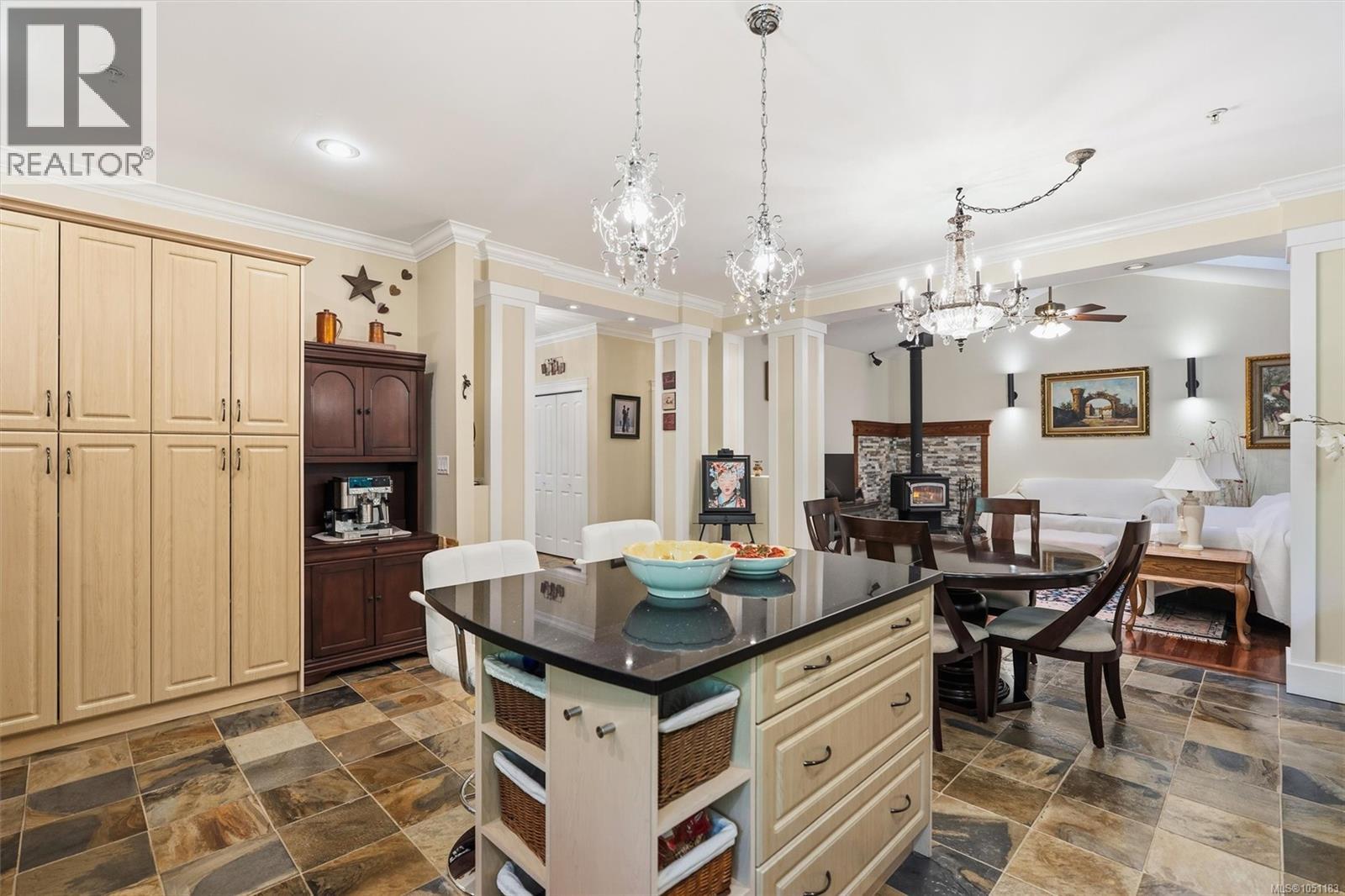  2989 Lakewood Place, Langford