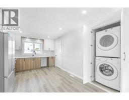4pc Bathroom - 3239 Dovercliffe Road Se, Calgary, AB T2B1W1 Photo 8