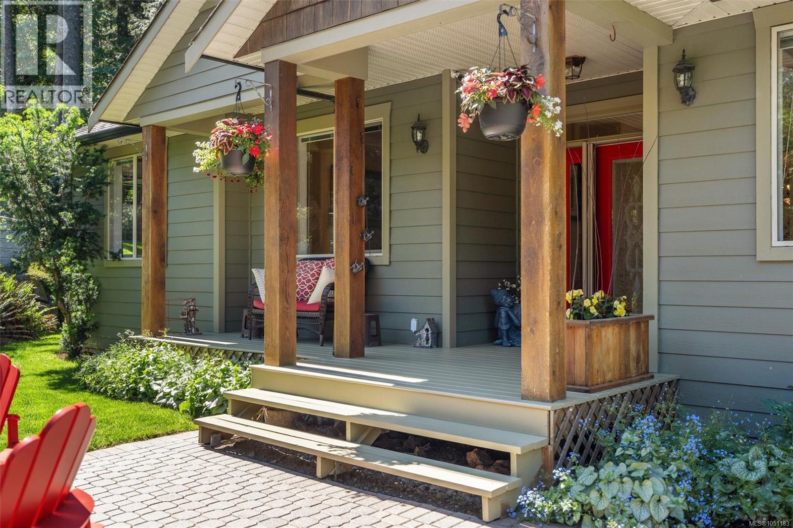 2989 Lakewood Place, Langford