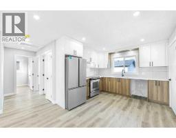 Kitchen - 3239 Dovercliffe Road Se, Calgary, AB T2B1W1 Photo 6