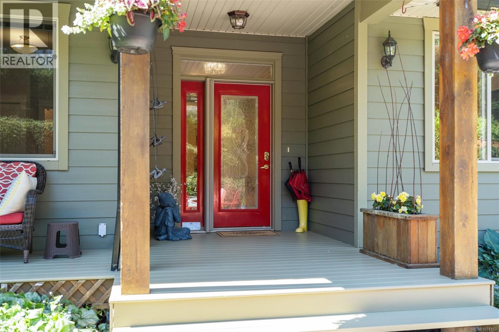  2989 Lakewood Place, Langford