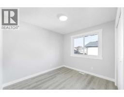 3239 Dovercliffe Road Se, Calgary, AB T2B1W1 Photo 11