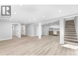 3239 Dovercliffe Road Se, Calgary, AB T2B1W1 Photo 18