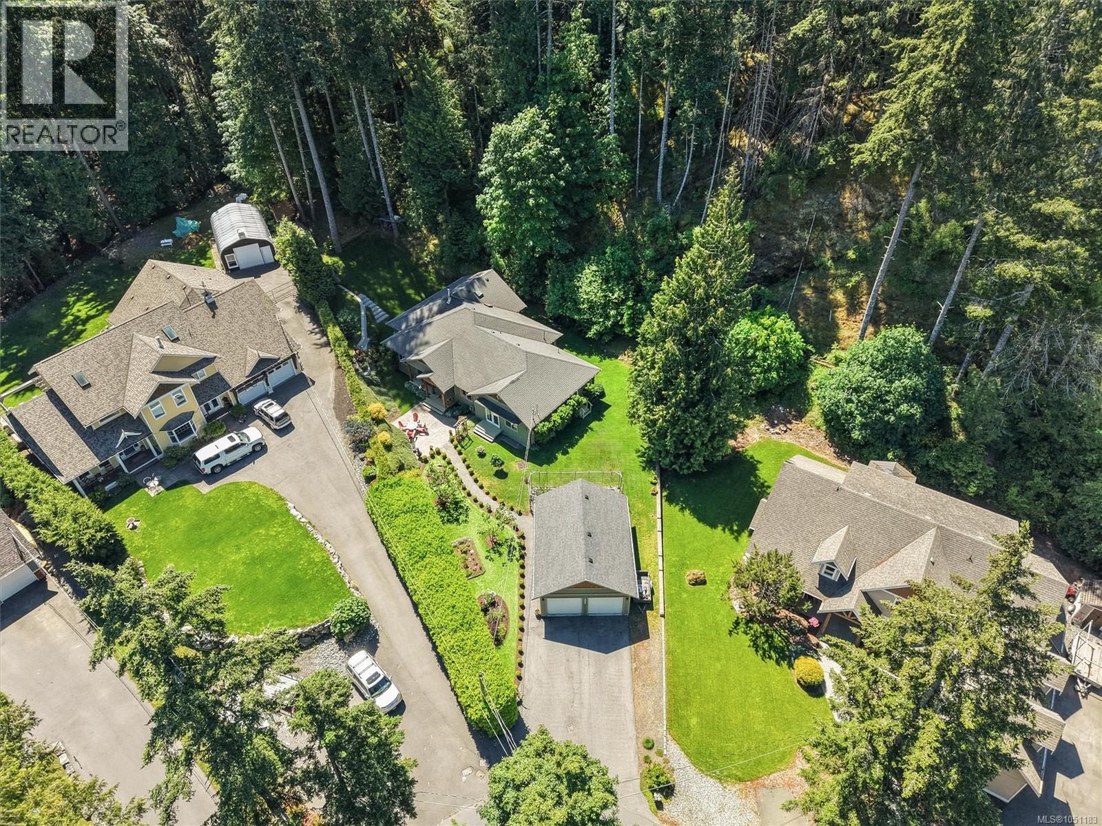  2989 Lakewood Place, Langford
