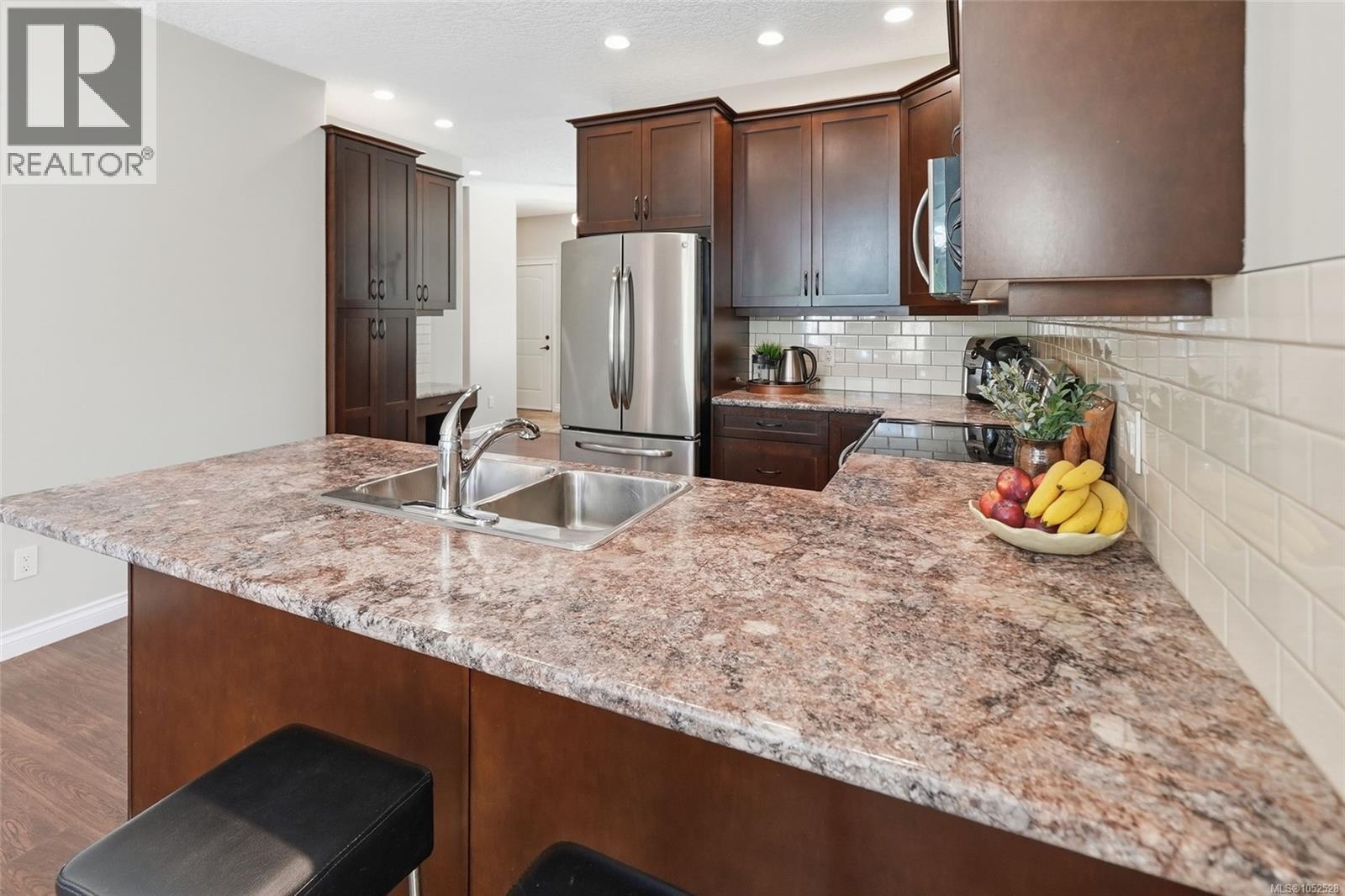 1333 4th Ave - 15