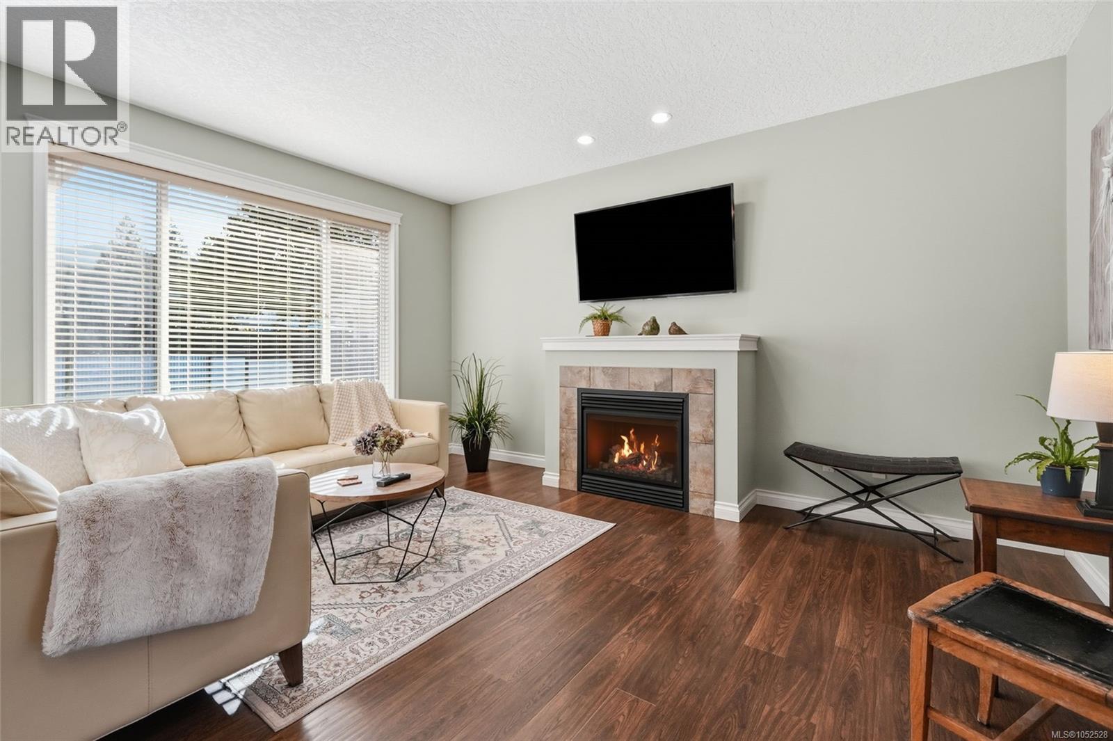 1333 4th Ave - 3