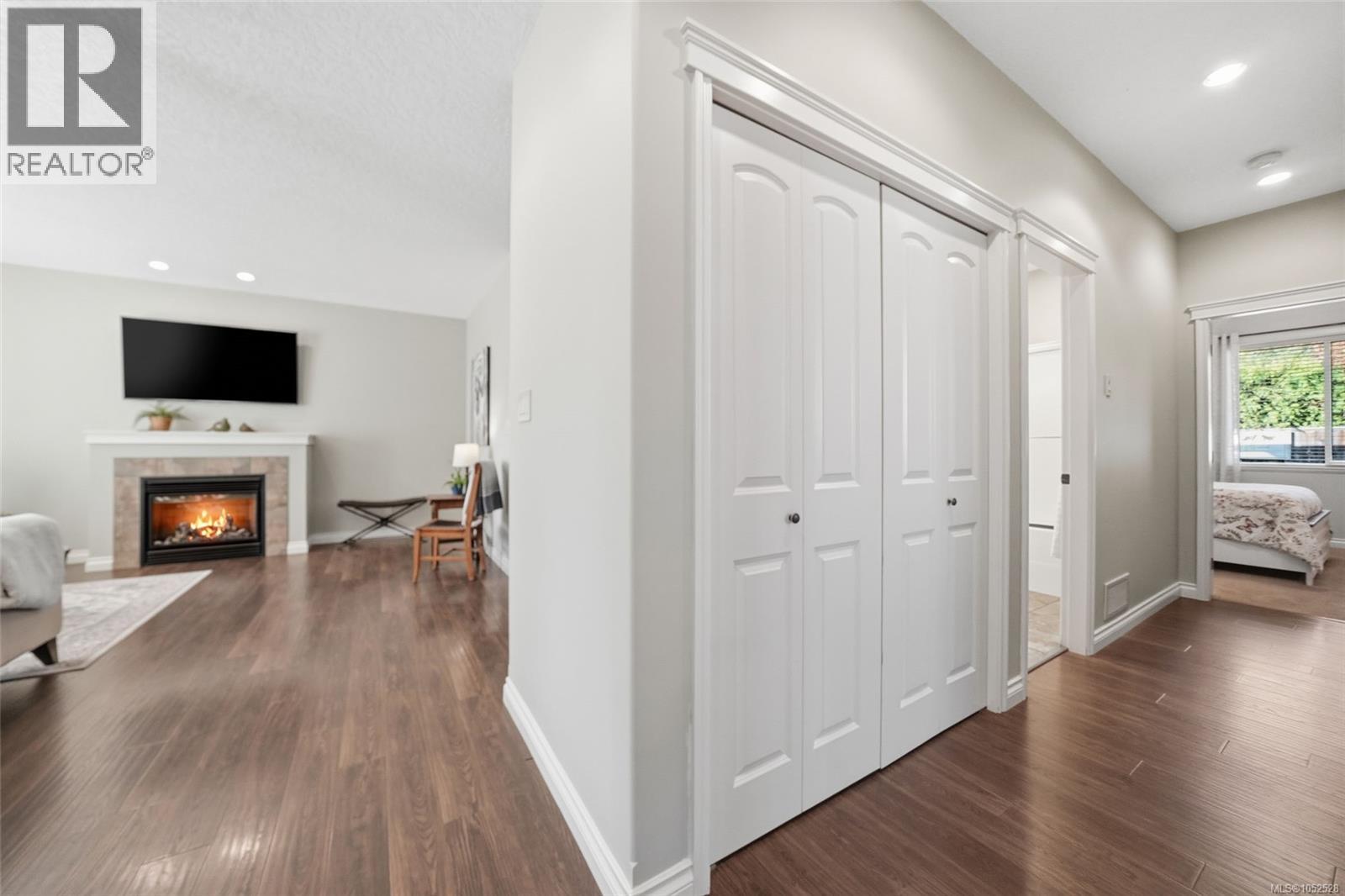 1333 4th Ave - 33