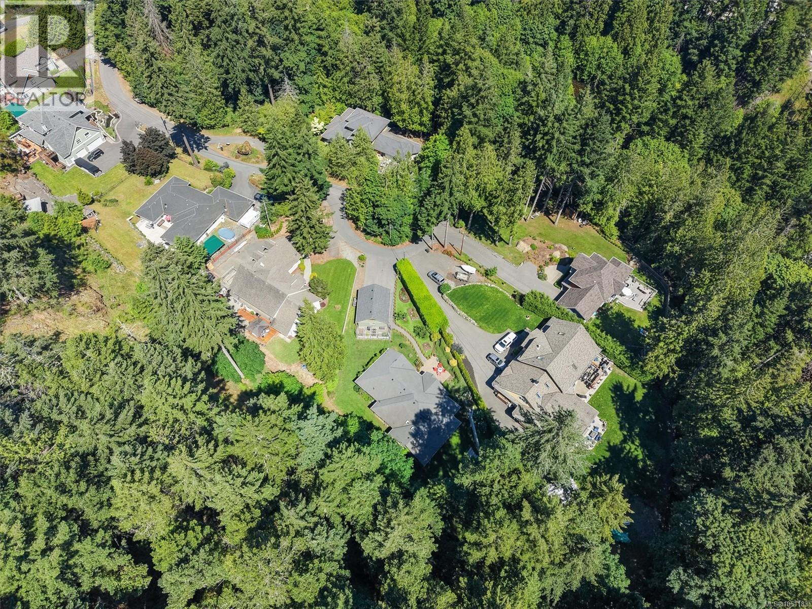  2989 Lakewood Place, Langford