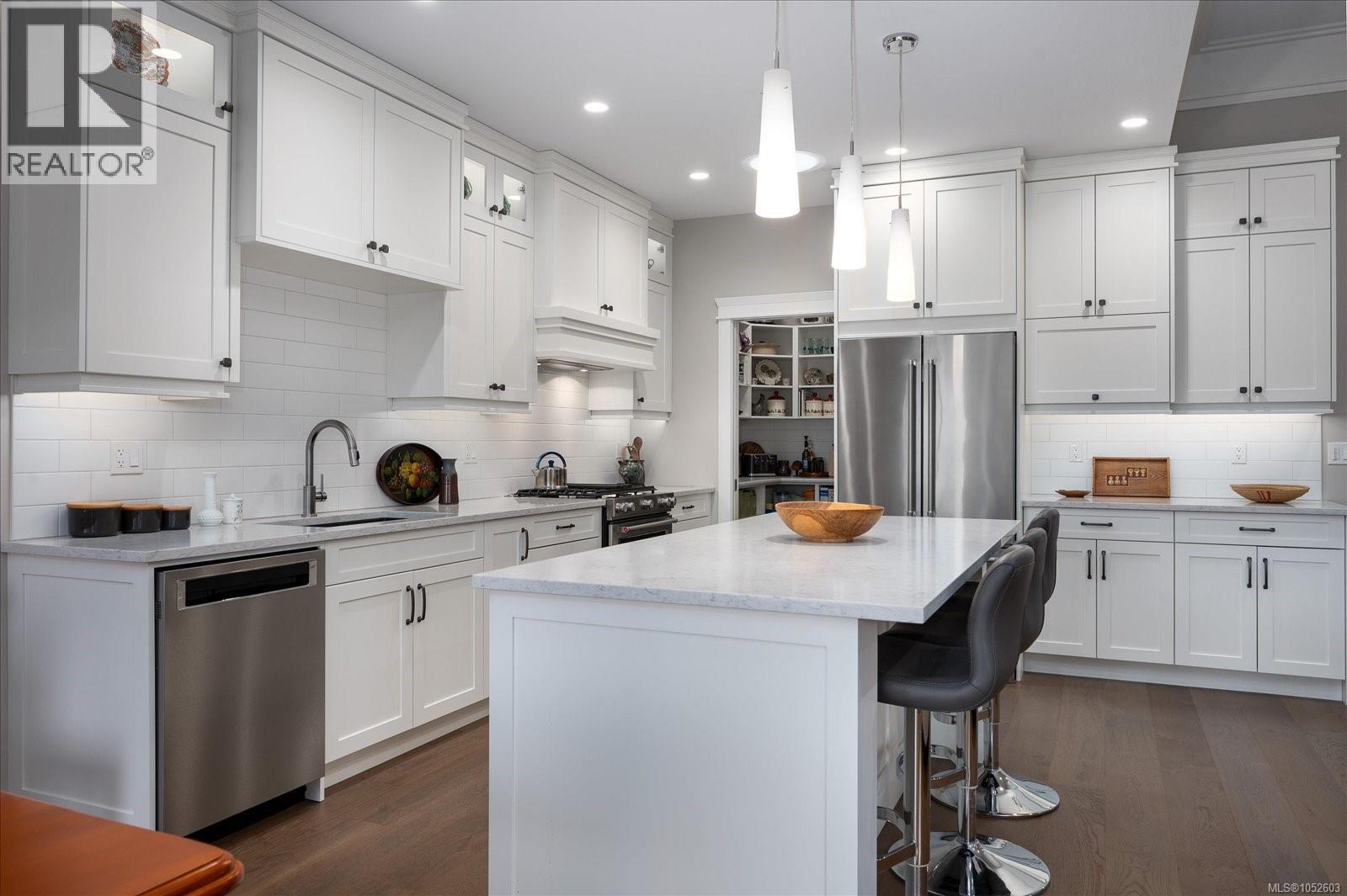 1348 Crown Isle Blvd - 13