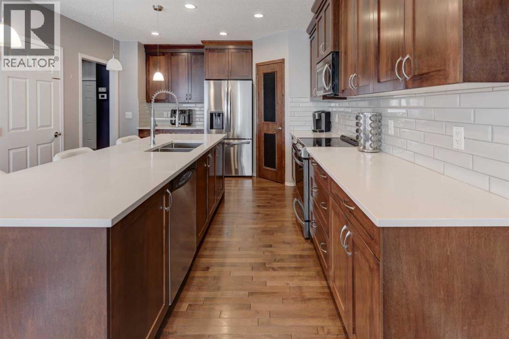 QUARTZ COUNTERS