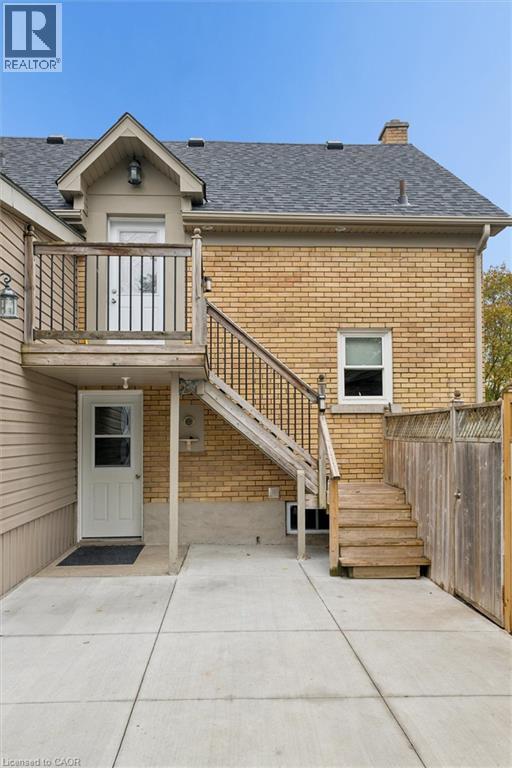 16 DEVITT Avenue S Unit# Upper, Waterloo — photo 7
