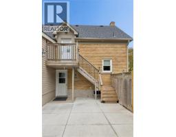 16 Devitt Avenue S Unit# Upper, Waterloo, ON N2J1Y5 Photo 7