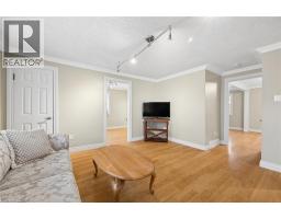 16 Devitt Avenue S Unit# Upper, Waterloo, ON N2J1Y5 Photo 12