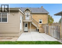 16 Devitt Avenue S Unit# Upper, Waterloo, ON N2J1Y5 Photo 6