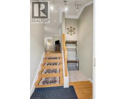 16 Devitt Avenue S Unit# Upper, Waterloo, ON N2J1Y5 Photo 9