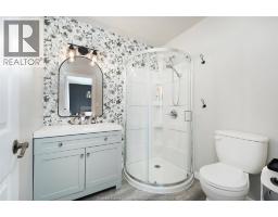 3pc Ensuite bath - 15 Oak Park Crescent, Kingsville, ON N9Y4G8 Photo 13