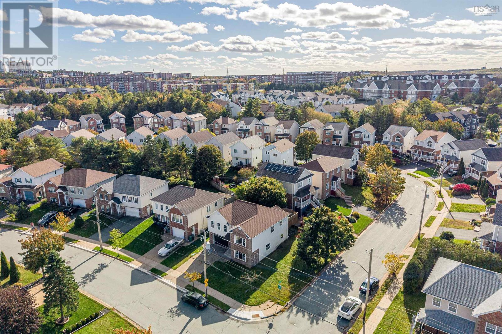 34 Lancaster Drive - 36