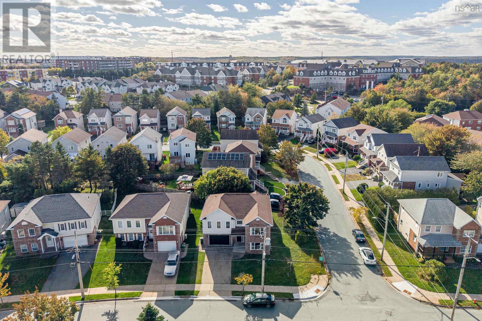 34 Lancaster Drive - 37