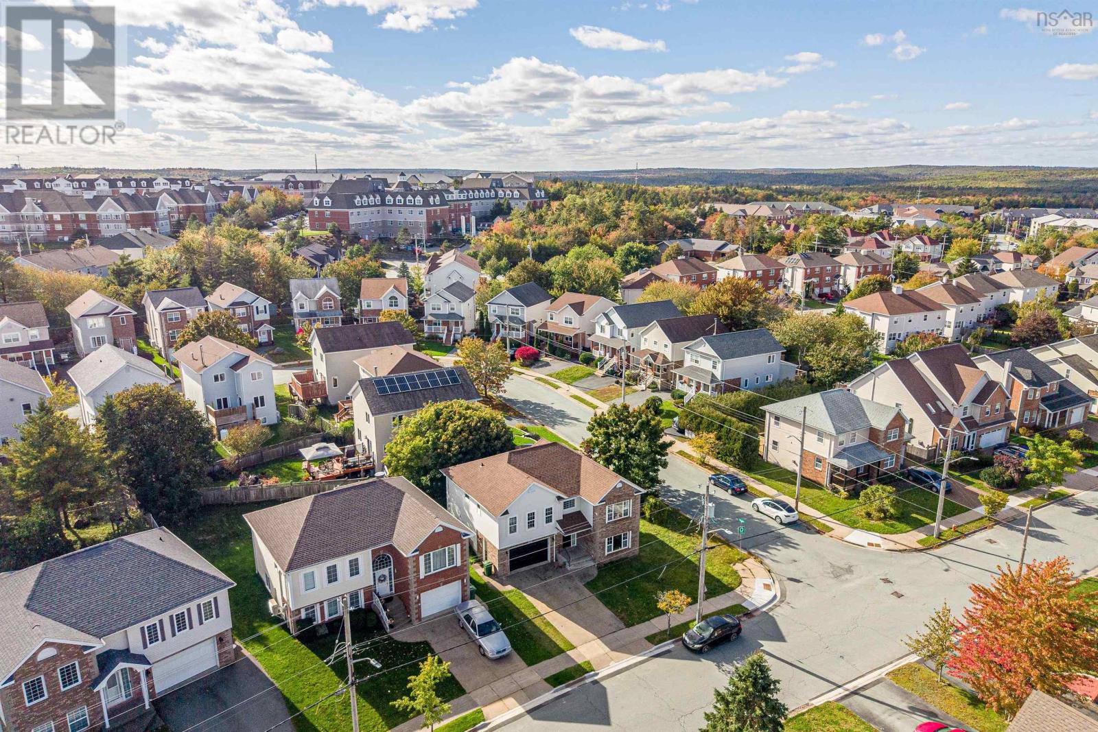 34 Lancaster Drive - 38