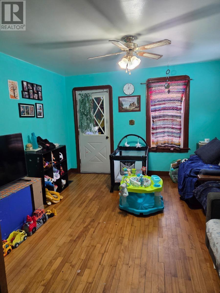 63 Trelawne AVE - 6
