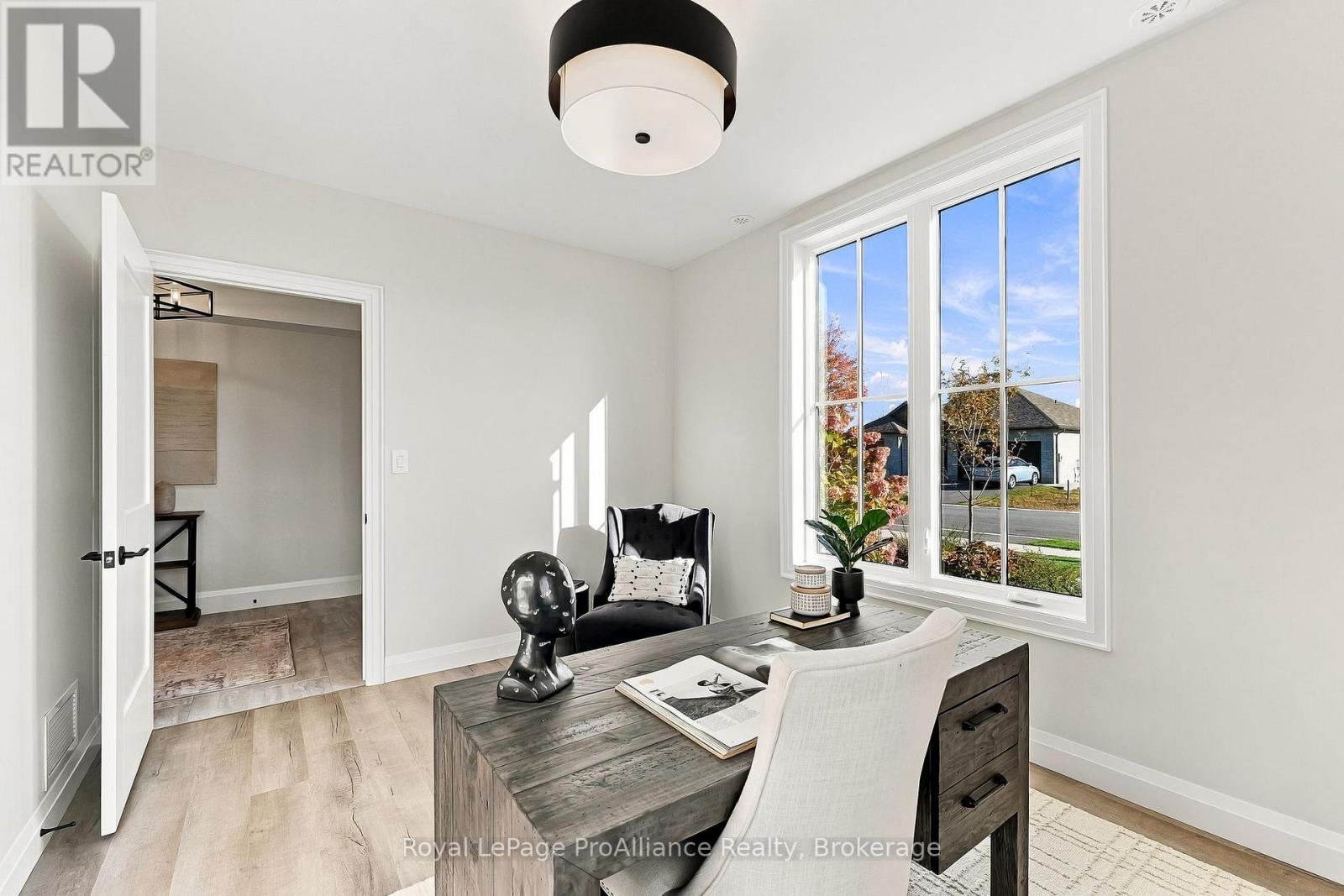 52 BEACON DRIVE - 32