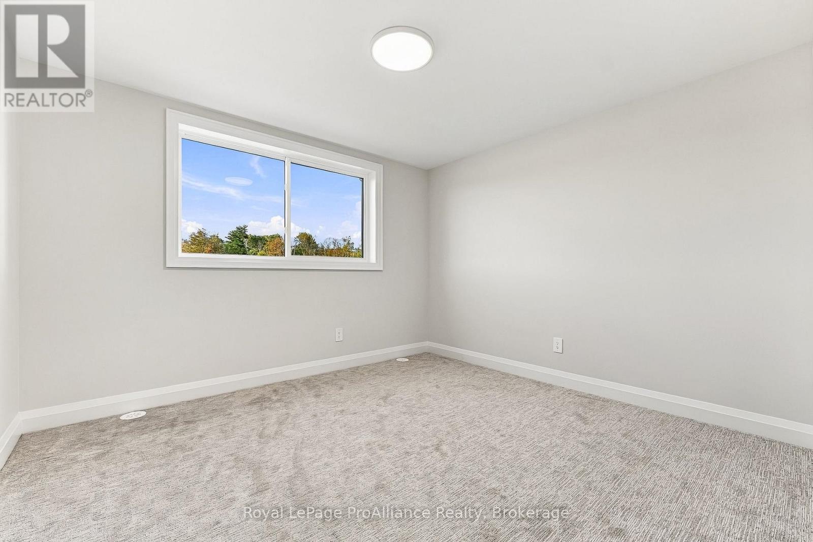 52 BEACON DRIVE - 37