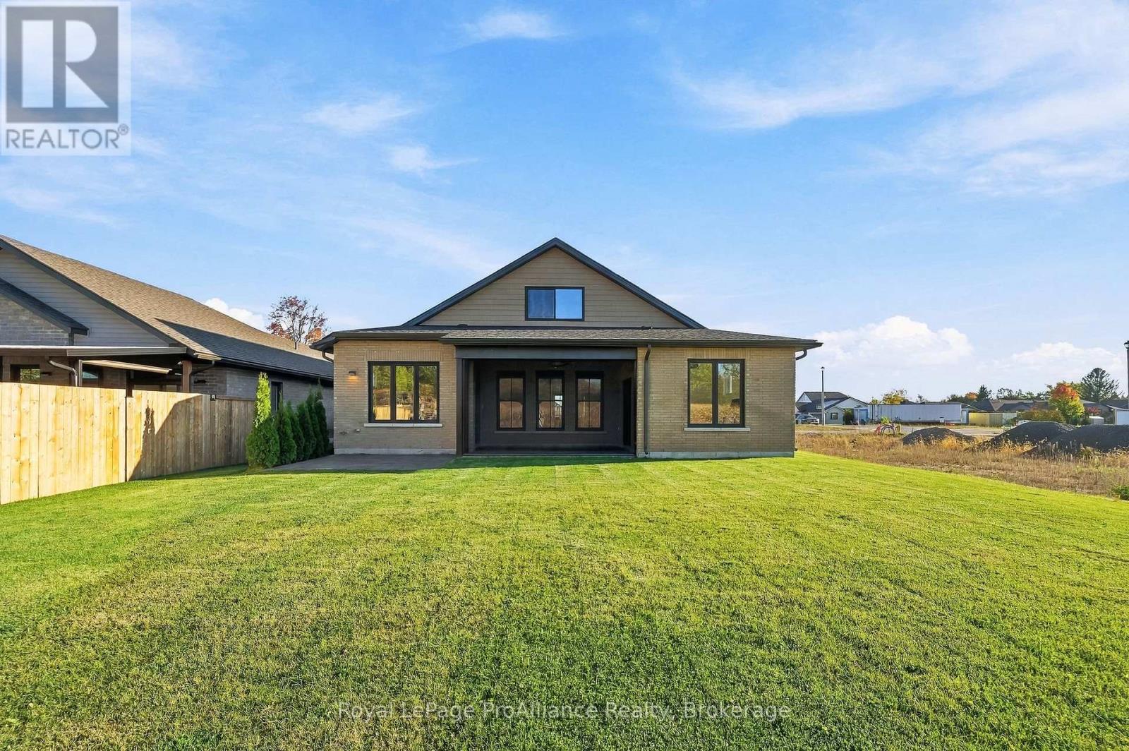 52 BEACON DRIVE - 46